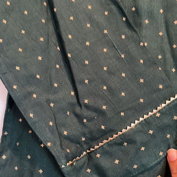 Green Kurta with Palazzo pants. Large - Picture 4 of 6